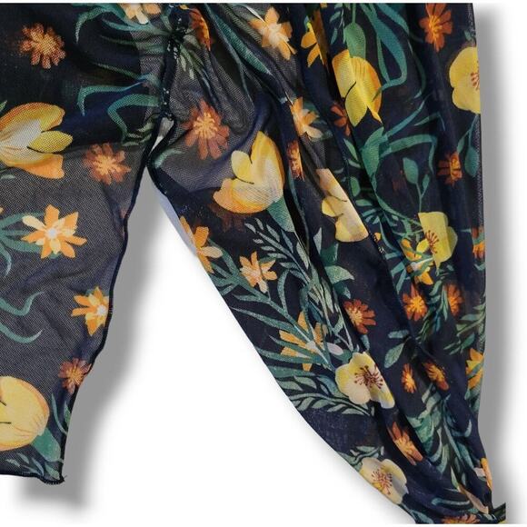 Shiela Rose Women’s Floral Semi-Sheer Open Front Cardigan Small  Multicolor NWT - Picture 4 of 8